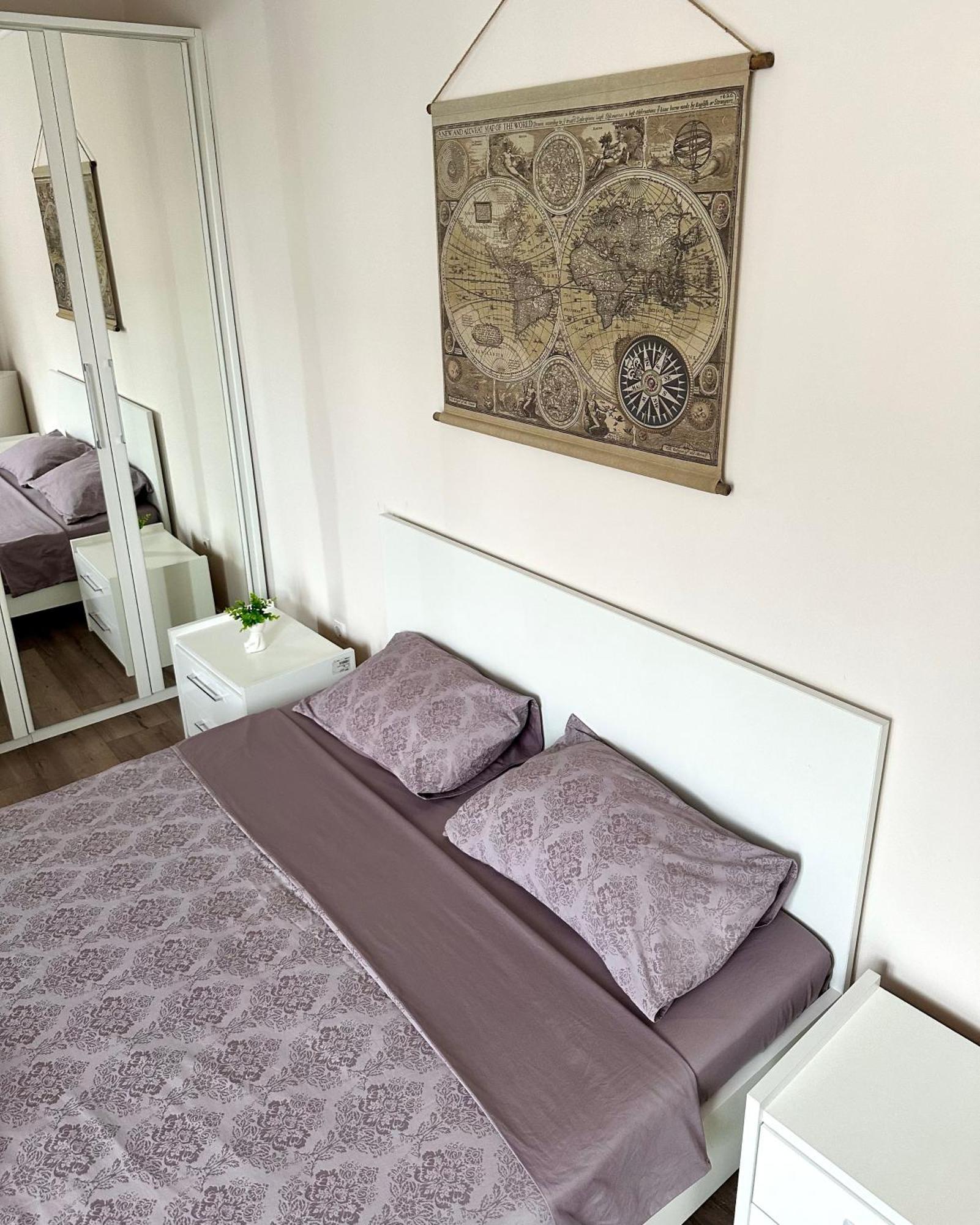 Moonlight Charming Shelter - 3Br 180º Balcony View Apartment Oradea Bagian luar foto